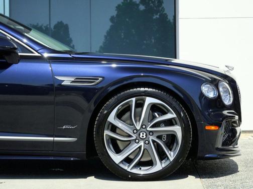 2025 Bentley Flying Spur Speed