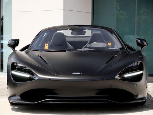 Onyx Black 2024 McLaren 750S Spider