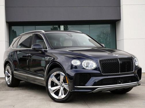 2025 Bentley Bentayga EWB 