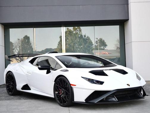 2021 Lamborghini Huracan STO Coupe