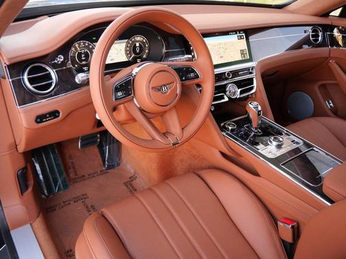 2026 Bentley Flying Spur 