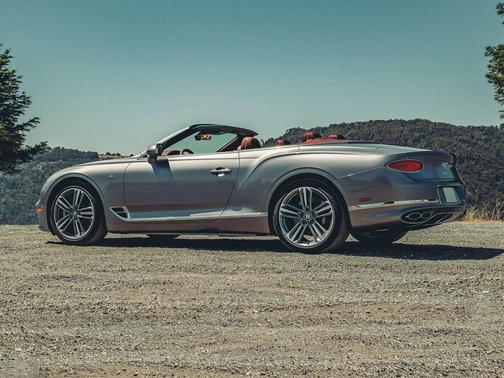 2022 Bentley Continental GT V8