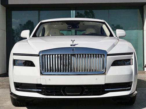 2026 Rolls-Royce Spectre 