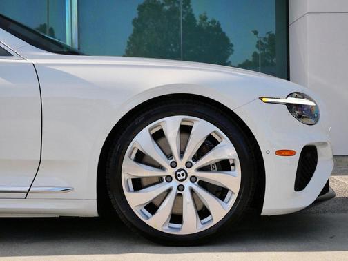 2026 Bentley Continental GT Base