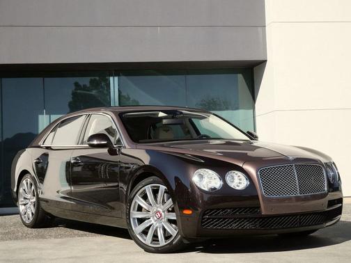 2015 Bentley Flying Spur Base