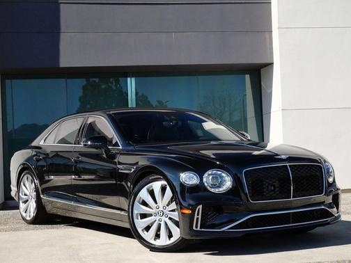 2026 Bentley Flying Spur 