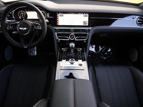 2026 Bentley Flying Spur 