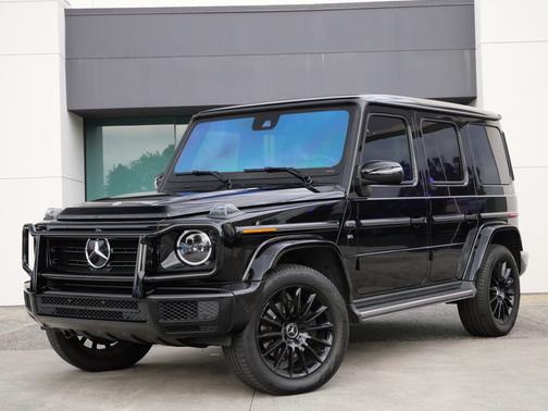 Obsidian Black Metallic 2023 Mercedes-Benz G-Class G 550