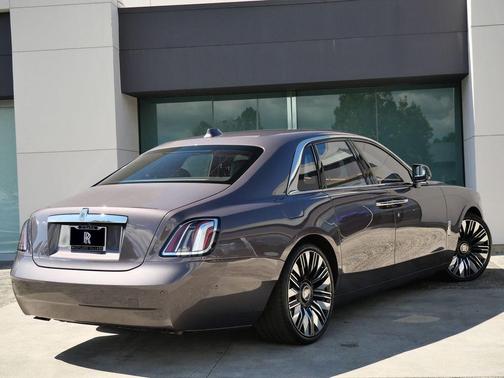 2026 Rolls-Royce Ghost 
