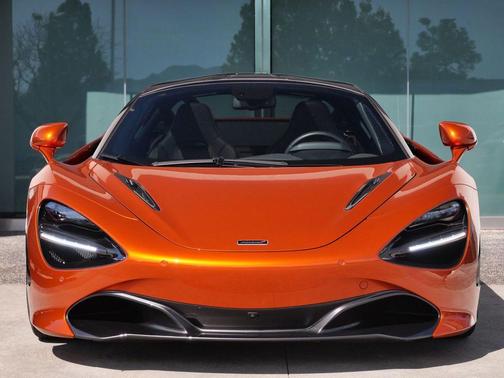 2018 McLaren 720S Luxury