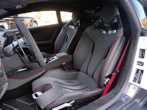 2023 Lamborghini Huracan Sterrato 