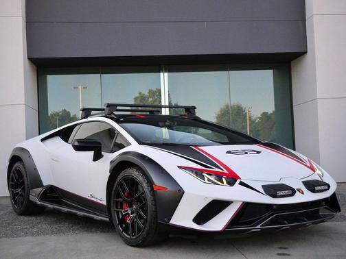 2023 Lamborghini Huracan Sterrato 