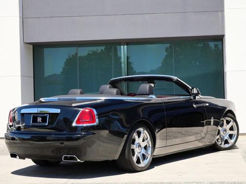 2017 Rolls-Royce Dawn