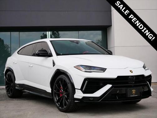 2024 Lamborghini Urus S