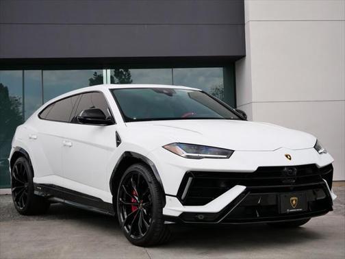 2024 Lamborghini Urus S