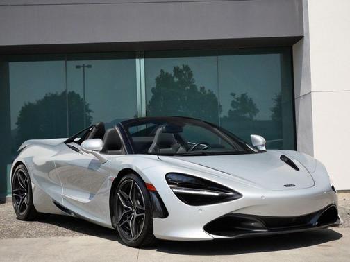2020 McLaren 720S Base