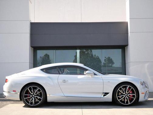 2021 Bentley Continental GT V8
