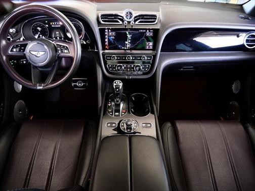 2021 Bentley Bentayga V8