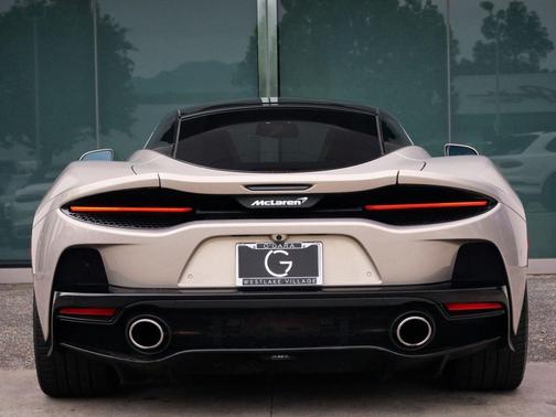2020 McLaren GT