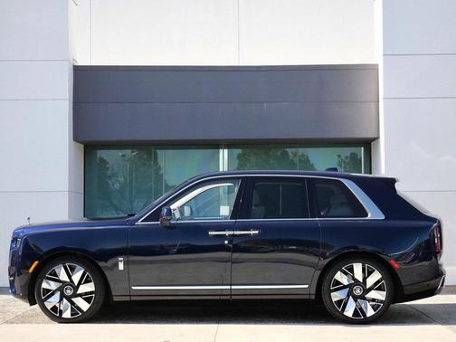 2026 Rolls-Royce Cullinan 