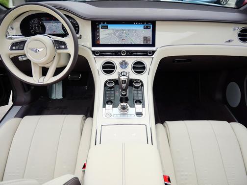 Damson 2026 Bentley Continental GT S