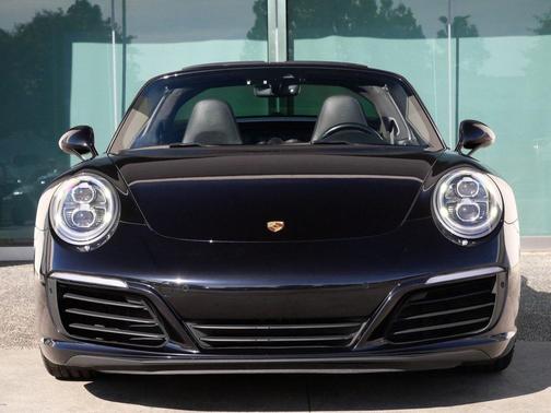 2017 Porsche 911 Targa 4S