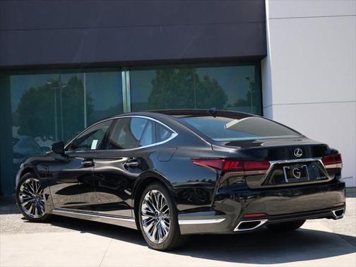 2022 Lexus LS 500 Base