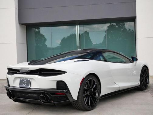 2026 McLaren GTS TechLux