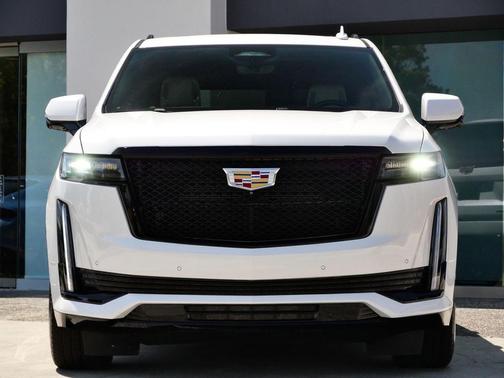 Crystal White Tricoat 2023 Cadillac Escalade Sport