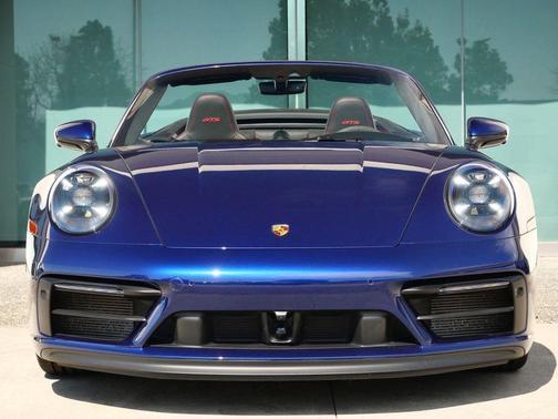 2022 Porsche 911 Carrera GTS