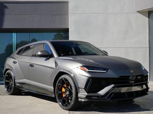 2024 Lamborghini Urus Performante