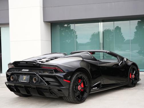 Black 2024 Lamborghini Huracan EVO Base