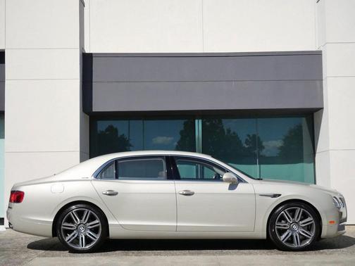 2016 Bentley Flying Spur W12