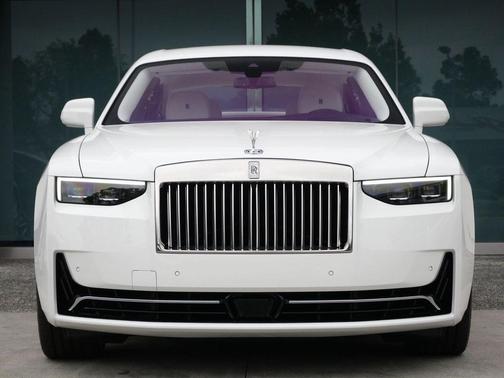 English White 2026 Rolls-Royce Ghost