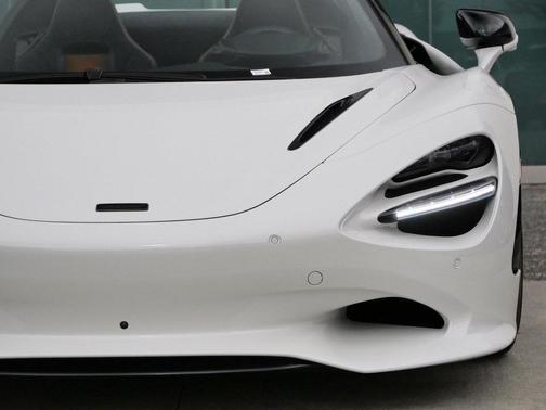 2026 McLaren 750S