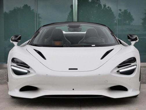 2026 McLaren 750S