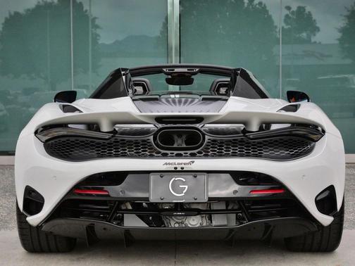 2026 McLaren 750S