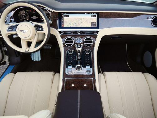 Magnolia 2026 Bentley Continental GT Base