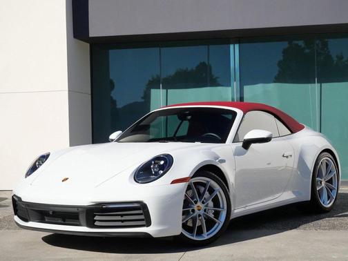 2021 Porsche 911 Carrera