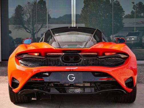 2026 McLaren 750S Coupe