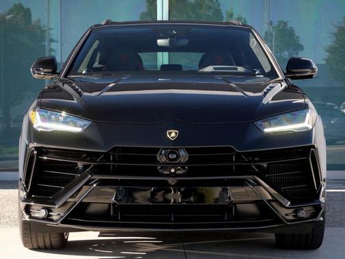 2024 Lamborghini Urus S