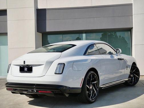 2026 Rolls-Royce Spectre Black Badge