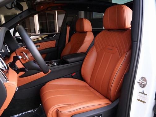 2023 Bentley Bentayga Azure
