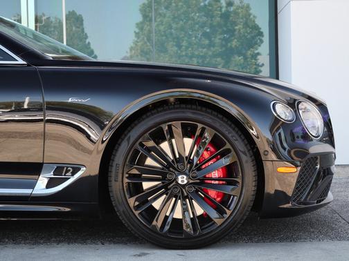 Beluga 2023 Bentley Continental GT Base
