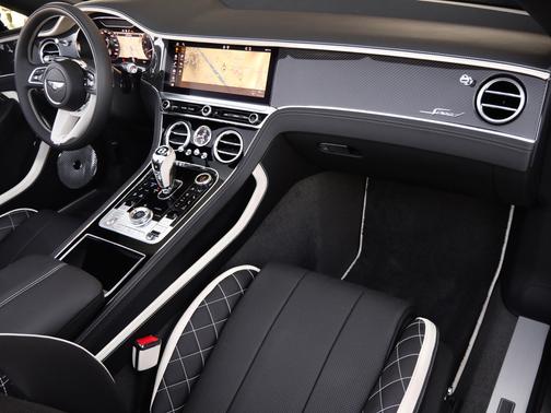 Beluga 2023 Bentley Continental GT Base