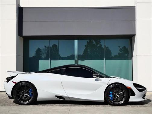 2021 McLaren 720S Base