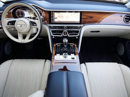 Meteor 2023 Bentley Flying Spur Azure