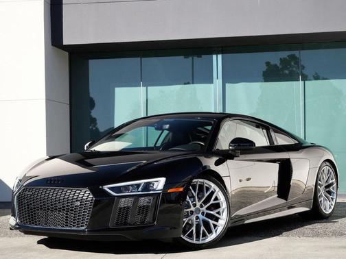 2017 Audi R8 5.2 V10