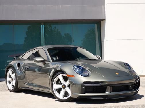 Aventurine Green 2025 Porsche 911 911 Turbo