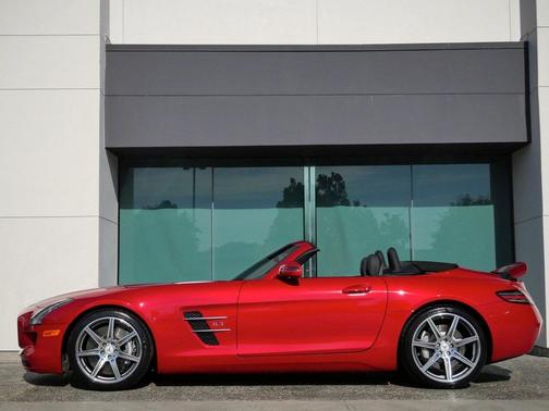 2012 Mercedes-Benz SLS AMG Base